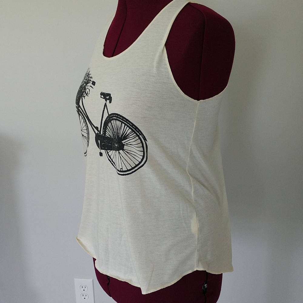 Tank top - Picture 3 of 5